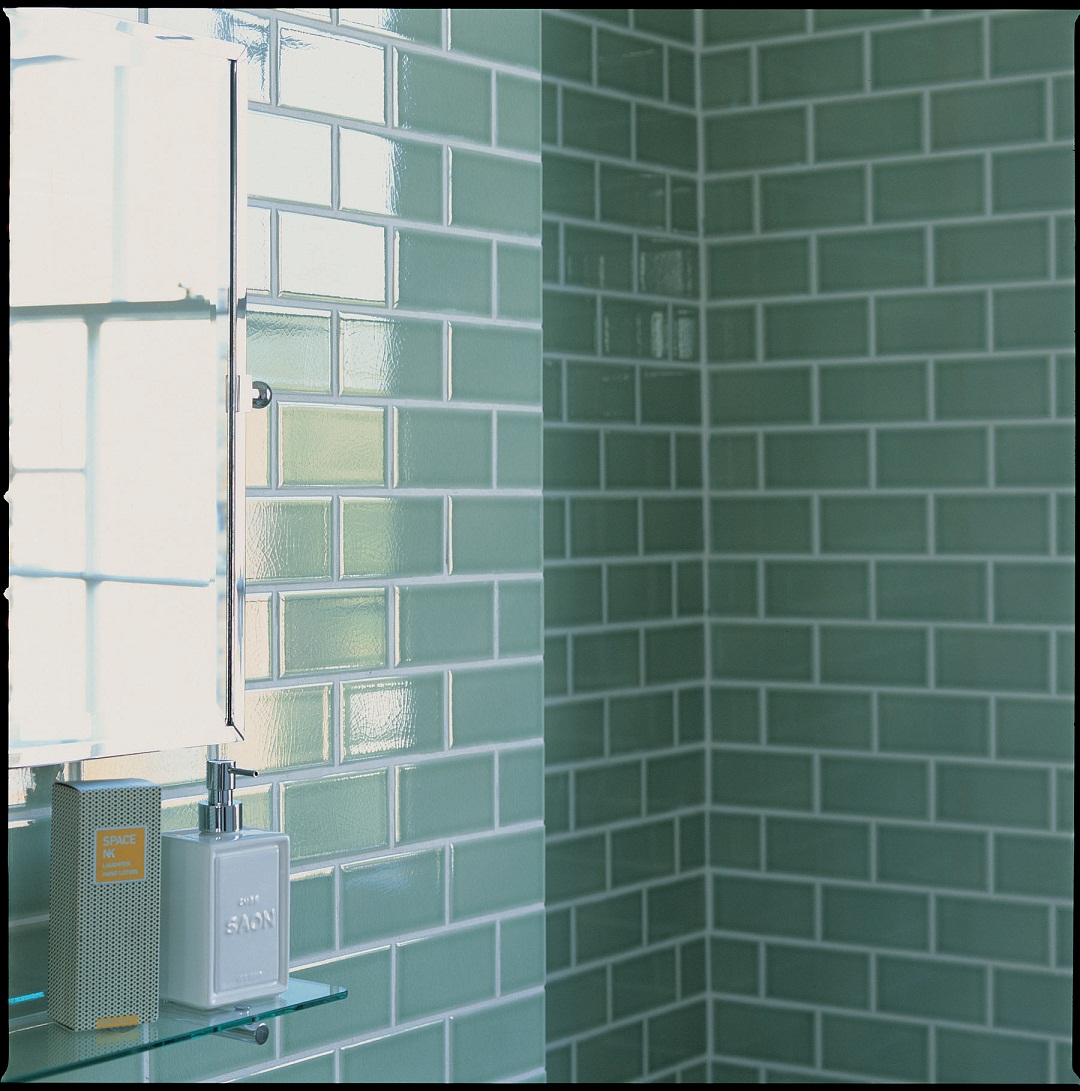 bathroom tiles colorful